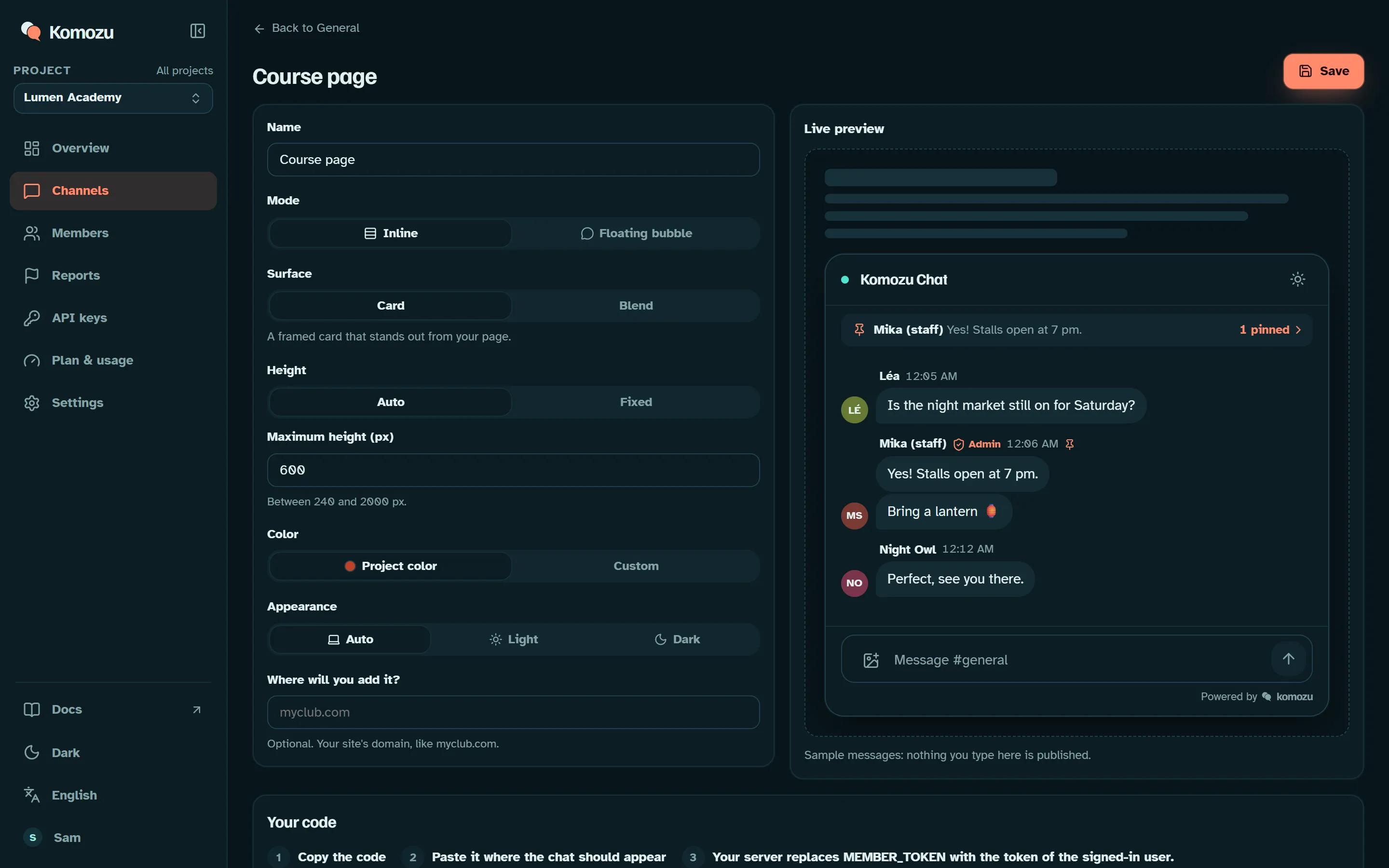 Komozu dashboard integration editor with a chat preview